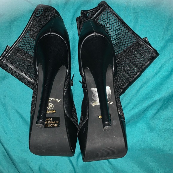 Open toe sandals - Picture 5 of 5